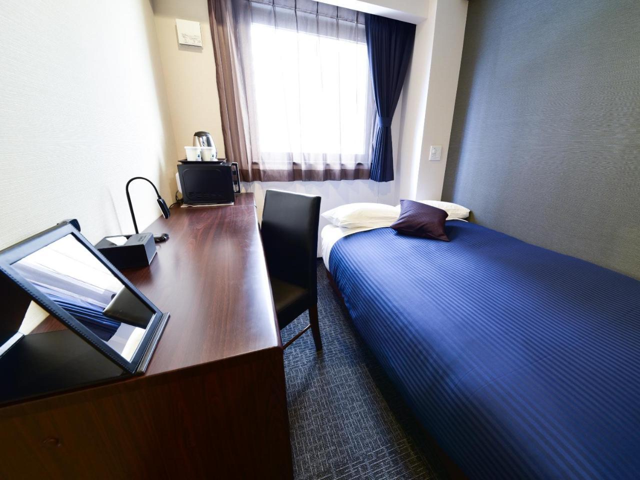 Hotel Livemax Toyosu-Ekimae Tokyo Esterno foto